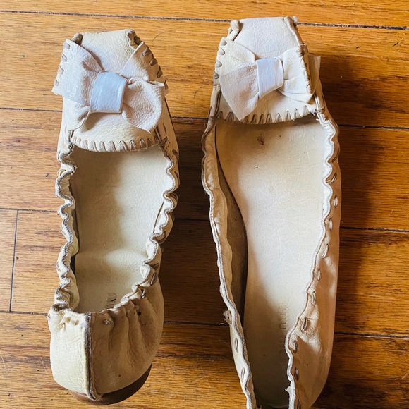 Miu Miu Shoes - Miu Miu leather ballet flat cream shoes Italy 39.5